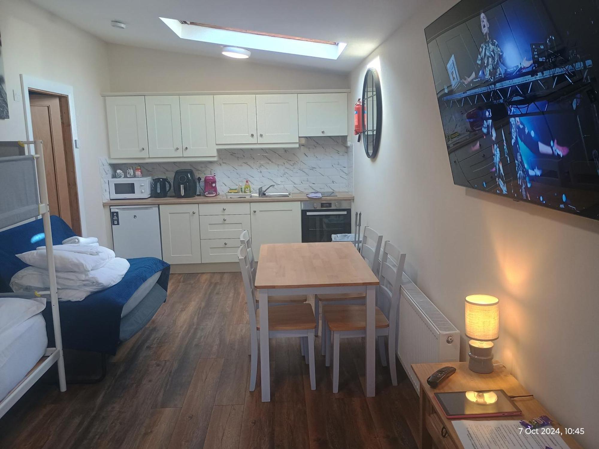 Matty'S Pub - Apartment'S Carlow Exterior foto