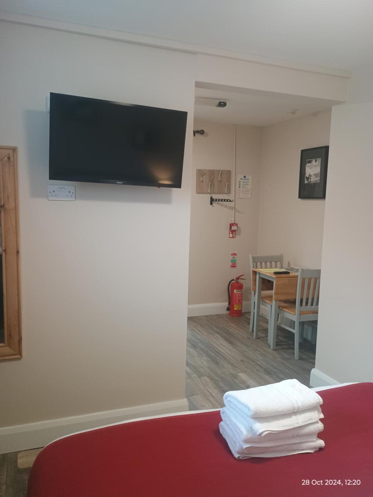 Matty'S Pub - Apartment'S Carlow Exterior foto