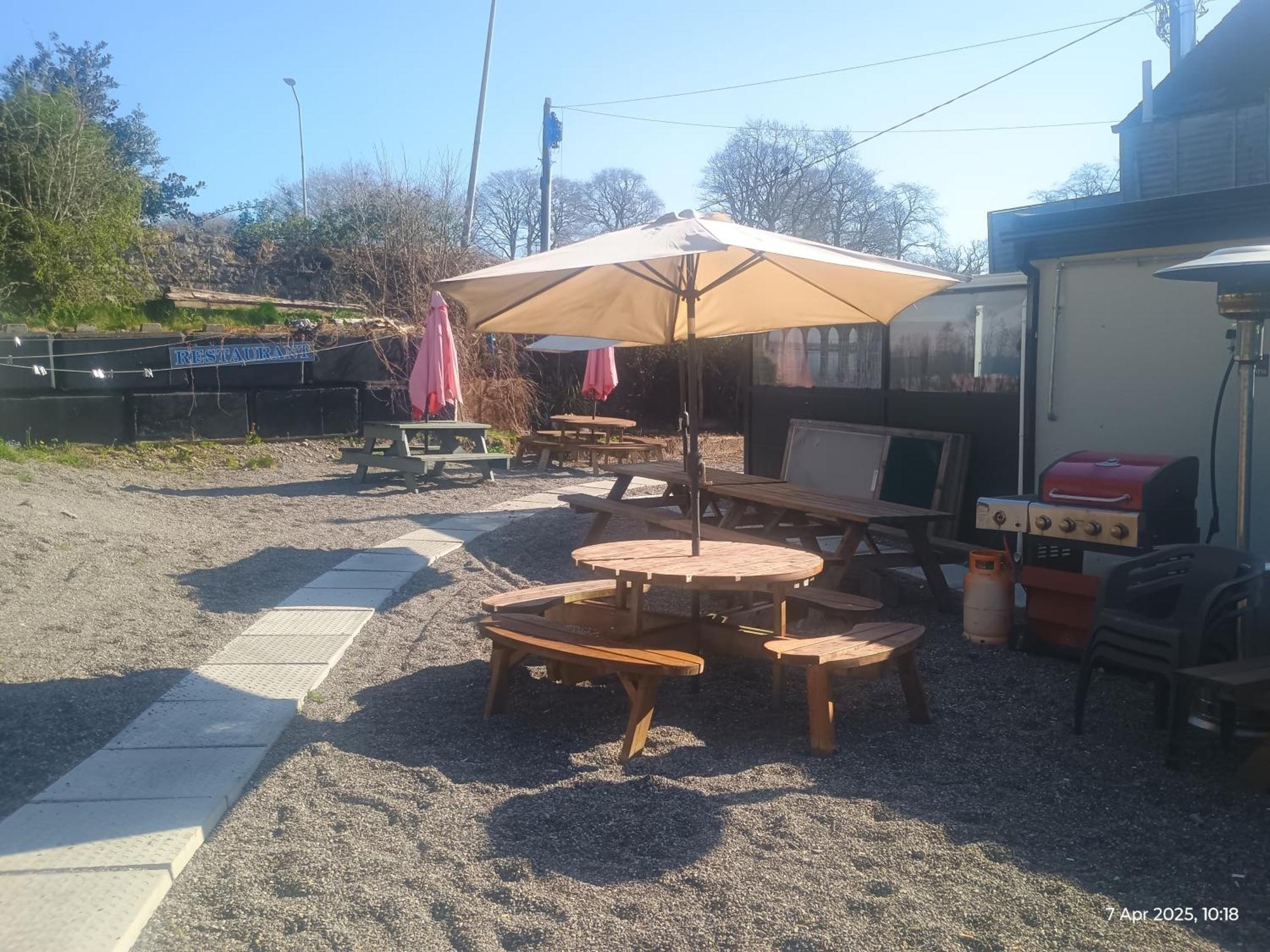 Matty'S Pub - Apartment'S Carlow Exterior foto
